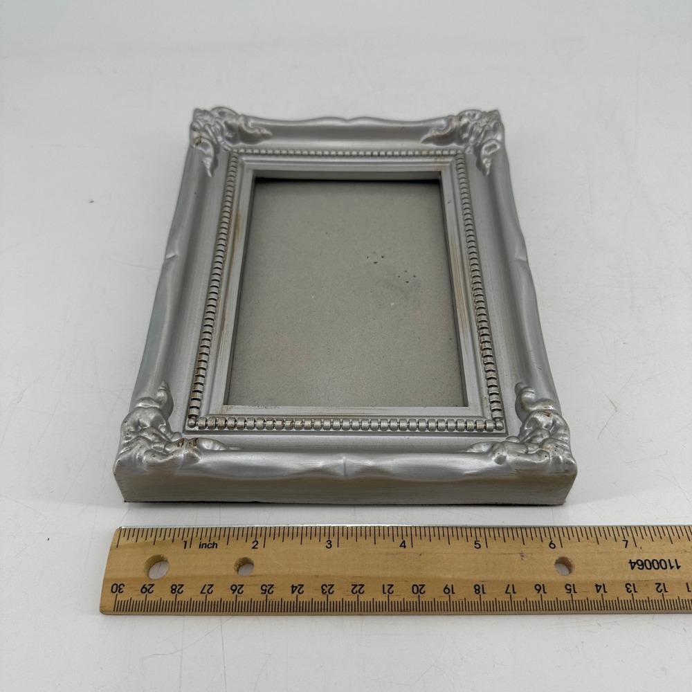 Vintage Style Silver Ornate Beaded Picture Frame 4x6 Tabletop Wall Decor - Picture 5 of 7